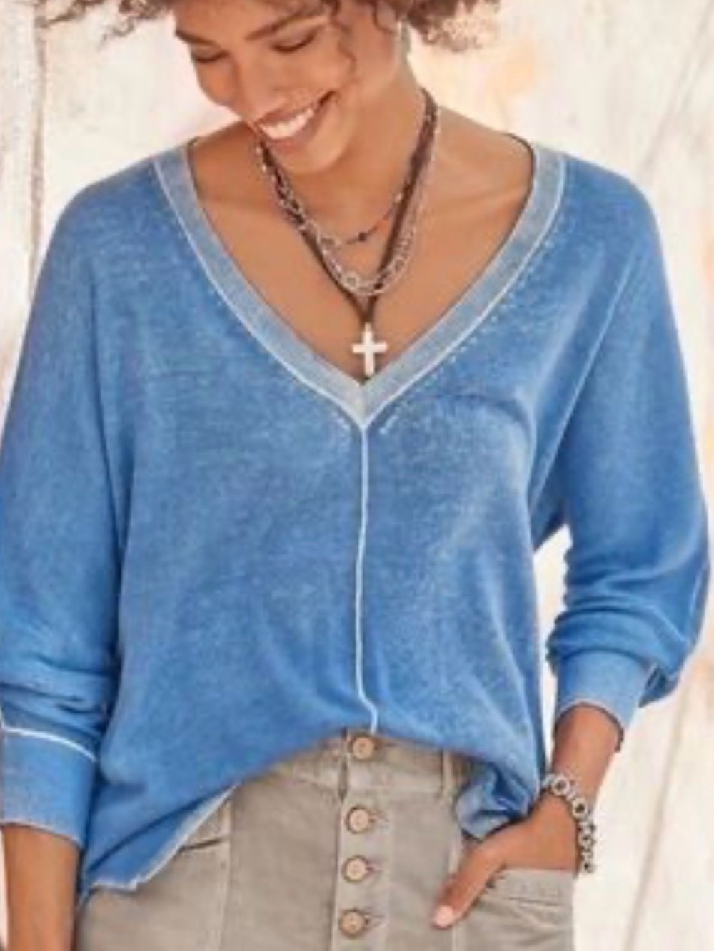 Sundance Women Faded Blue V-Neck Sweater with Cream Trim XL